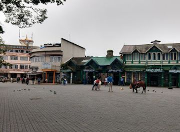 india/darjeeling/chowrasta/shop/darjeeling-mall