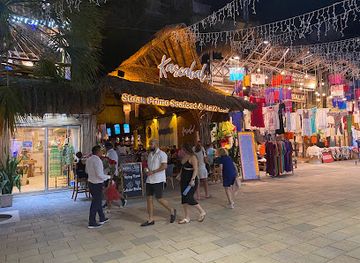 mexico/playa-del-carmen/playacar/shop/calle-corazon