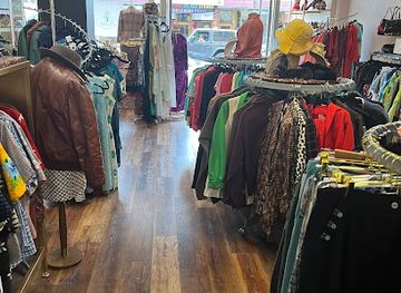 california/napa/shop/bombshell-vintage-napa