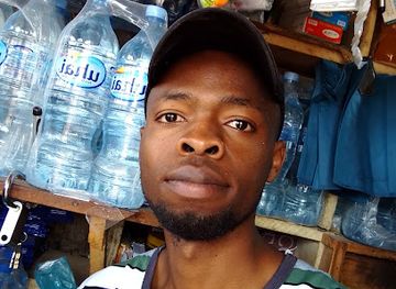 tanzania/singida/shop/mama-nzenga-shopping-mall