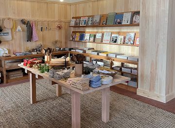 maine/portland/east-end/shop/the-post-supply