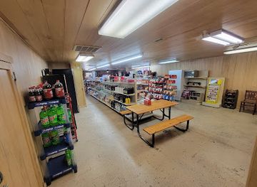 arkansas/ozark-national-forest/shop/red-lick-country-store