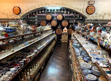 portugal/madeira/shop/universal-store-souvenirs-wine-cellar