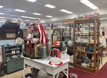 St Charles Antique Mall