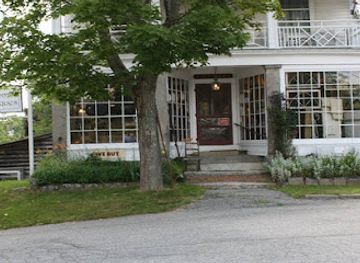 new-hampshire/monadnock-region/shop/bloomin-antiques