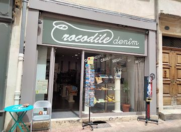 france/nimes/shop/crocodile-denim