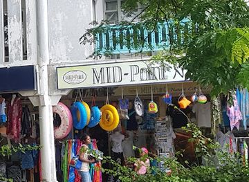 mauritius/flic-en-flac-beach/shop/mid-point-natural-collection