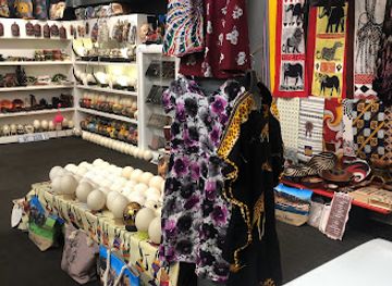 south-africa/cape-town/shop/african-queen-art-and-craft