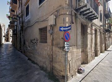 italy/palermo/kalsa/shop/borgo-strafale