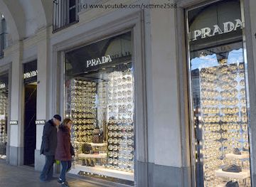 italy/turin/shop/prada-torino
