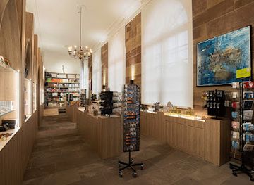 france/strasbourg/cathedral-quarter/shop/echoppe-cathedrale-strasbourg-saint-michel