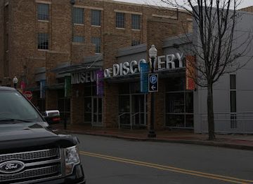 arkansas/little-rock/downtown/shop/explore-store