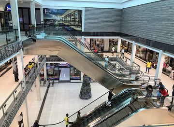 namibia/windhoek/shop/carl-list-mall