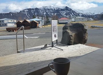 iceland/grundarfjorour-area/shop/saga-center-grundarfjorour