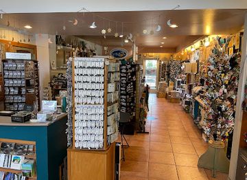 oregon/cascade-range/shop/bonneville-fish-hatchery