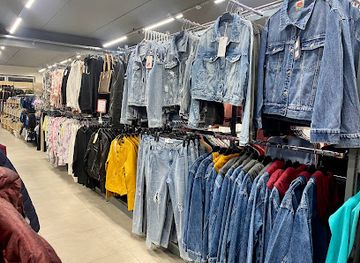 czechia/kutna-hora/shop/maxihit