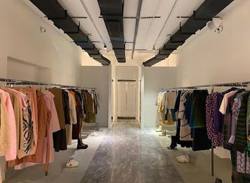 hungary/kiskunsag/shop/spark-le-monde-store