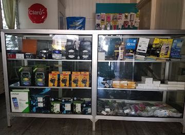 honduras/utila/shop/compucell
