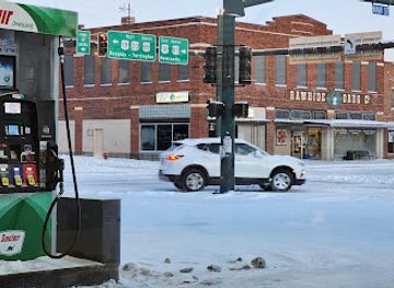 wyoming/niobrara-county/shop/sinclair-gas-station