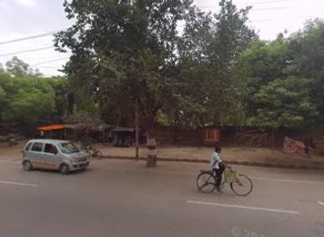 india/varanasi/sarnath/shop/gopal-kirana-store