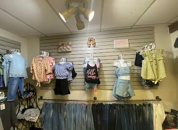 utah/price/shop/buds-and-blooms-edgy-bling