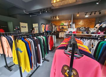 brunei/bangar/shop/bk-thrift-store