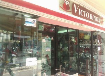 mexico/chiapas/palenque/shop/victorinox