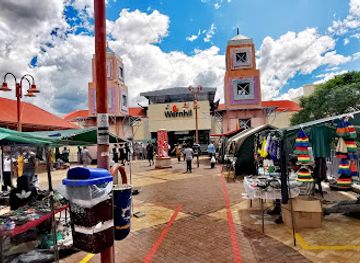 namibia/windhoek/shop/town-square-mall