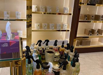 oman/nizwa/shop/lavish-perfumes-nizwa