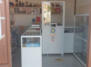 cabo-verde/vila-do-maio/shop/papelaria-cruzeiro-lda