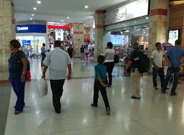 colombia/santa-marta/shop/centro-comercial-ocean-mall