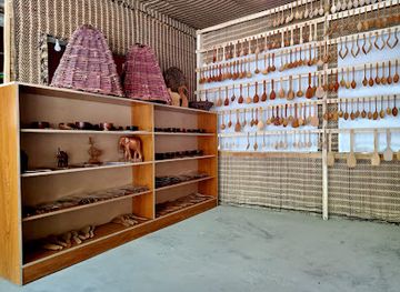 pakistan/karimabad/shop/hunza-wood-art