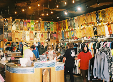 oregon/clackamas-county/shop/bdk-s-boardshop