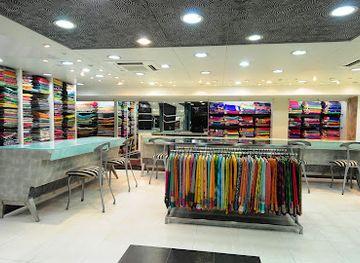 india/ahmedabad/shop/deepkala-silk-palace