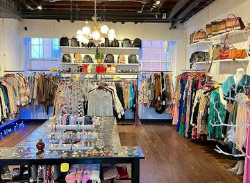 massachusetts/salem/shop/the-boutique-salem-ma