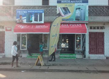 benin/ouidah/shop/marche-aux-puces-ouidah