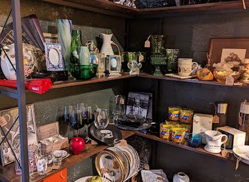 texas/beaumont/shop/emporium-13