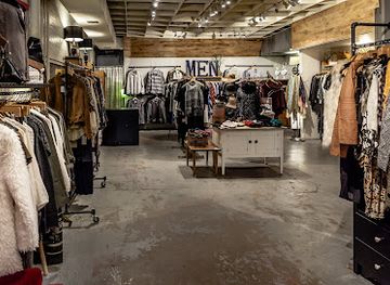 Decade Gifts | Denver Gift Shops