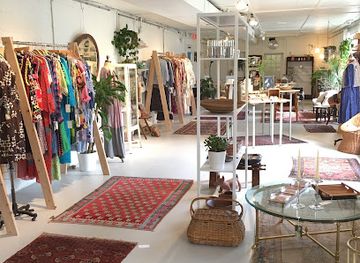 north-carolina/raleigh/shop/raleigh-vintage