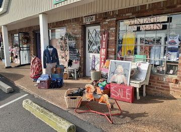 mississippi/the-hills/shop/vintage-on-main
