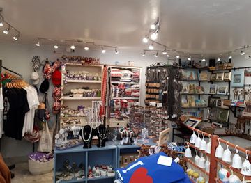 croatia/split/marjan/shop/cro-corner