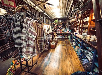 ohio/wayne-national-forest/shop/gemini-s-eclectic-emporium