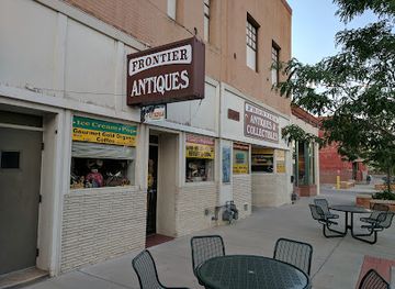 wyoming/cheyenne/shop/frontier-antiques-collectibles