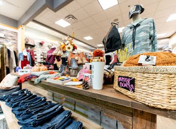 montana/gallatin-canyon/shop/apricot-lane-boutique