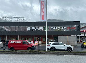 norway/sogn-og-fjordane/shop/spar-jolstraholmen