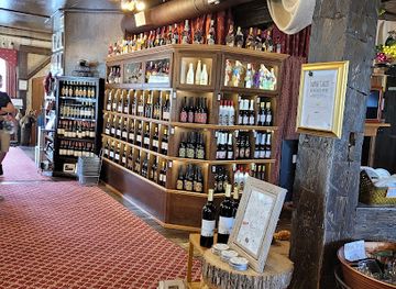 alaska/southwest-alaska/shop/von-stiehl-winery-distillery-cidery