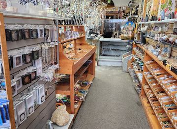 wisconsin/lake-geneva/shop/may-s-gifts