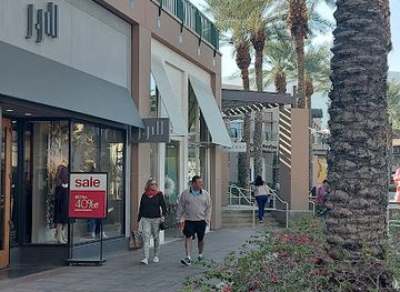 california/palm-desert/shop/el-paseo-shopping-district