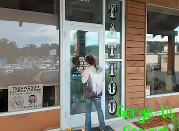 oregon/columbia-river-gorge/shop/gorge-us-designs