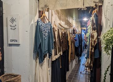 thailand/lanna/shop/unique-space-thaphae
